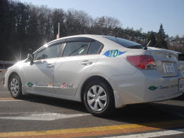 セダン等運転